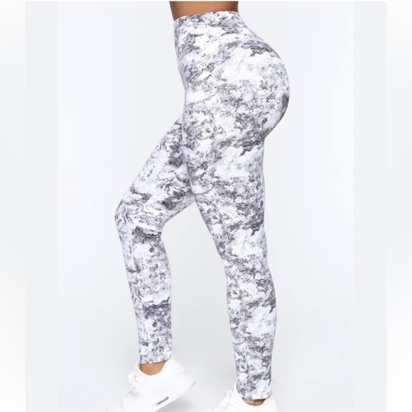 Nova Sport Los Angles Stone Active Leggings Size M - Picture 11 of 11